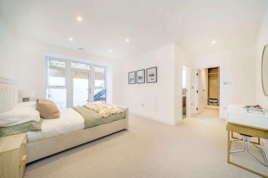 Gordon Road, London, W5 2AR, photo 6