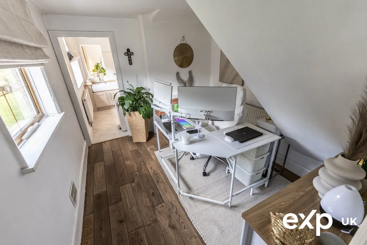 Blythe Road, Ollerton, NG22, photo 17