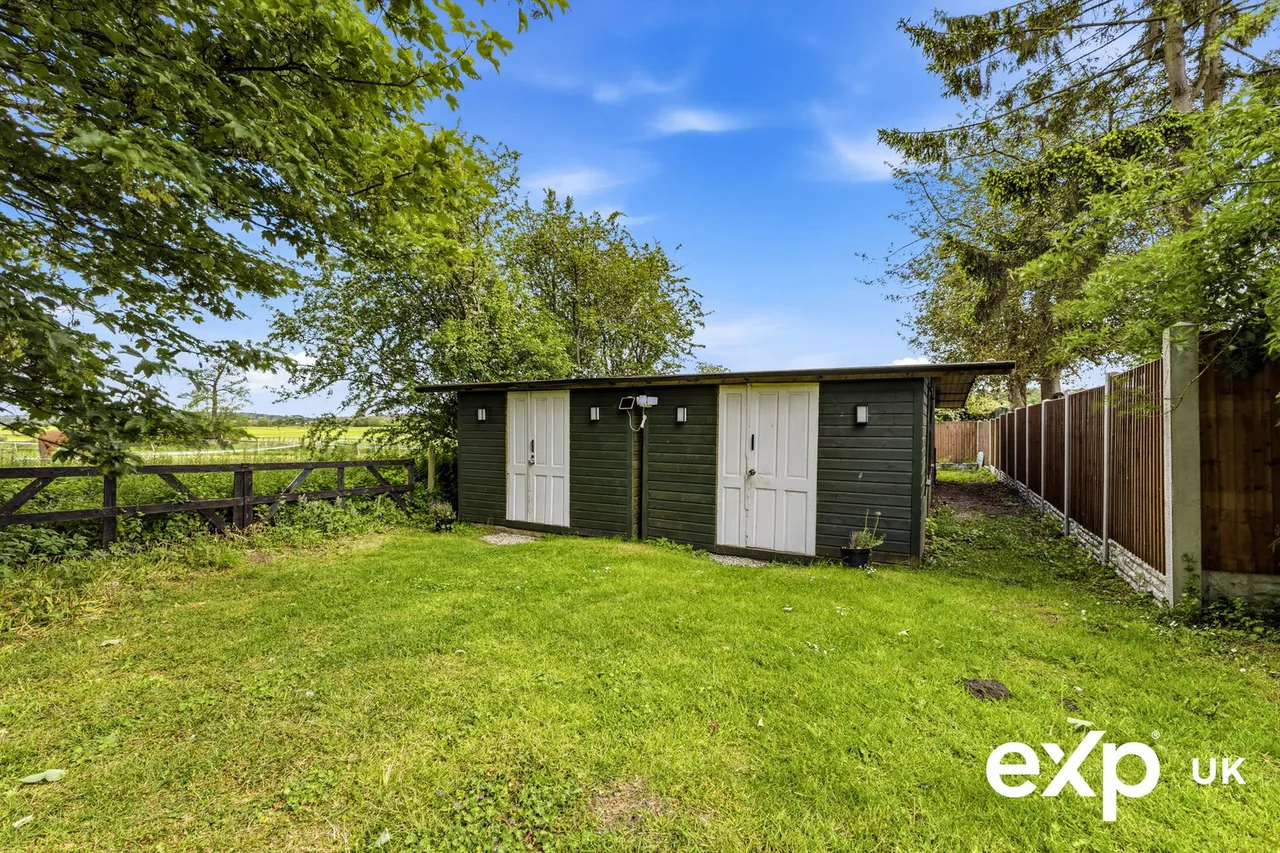 Blythe Road, Ollerton, NG22, photo 38