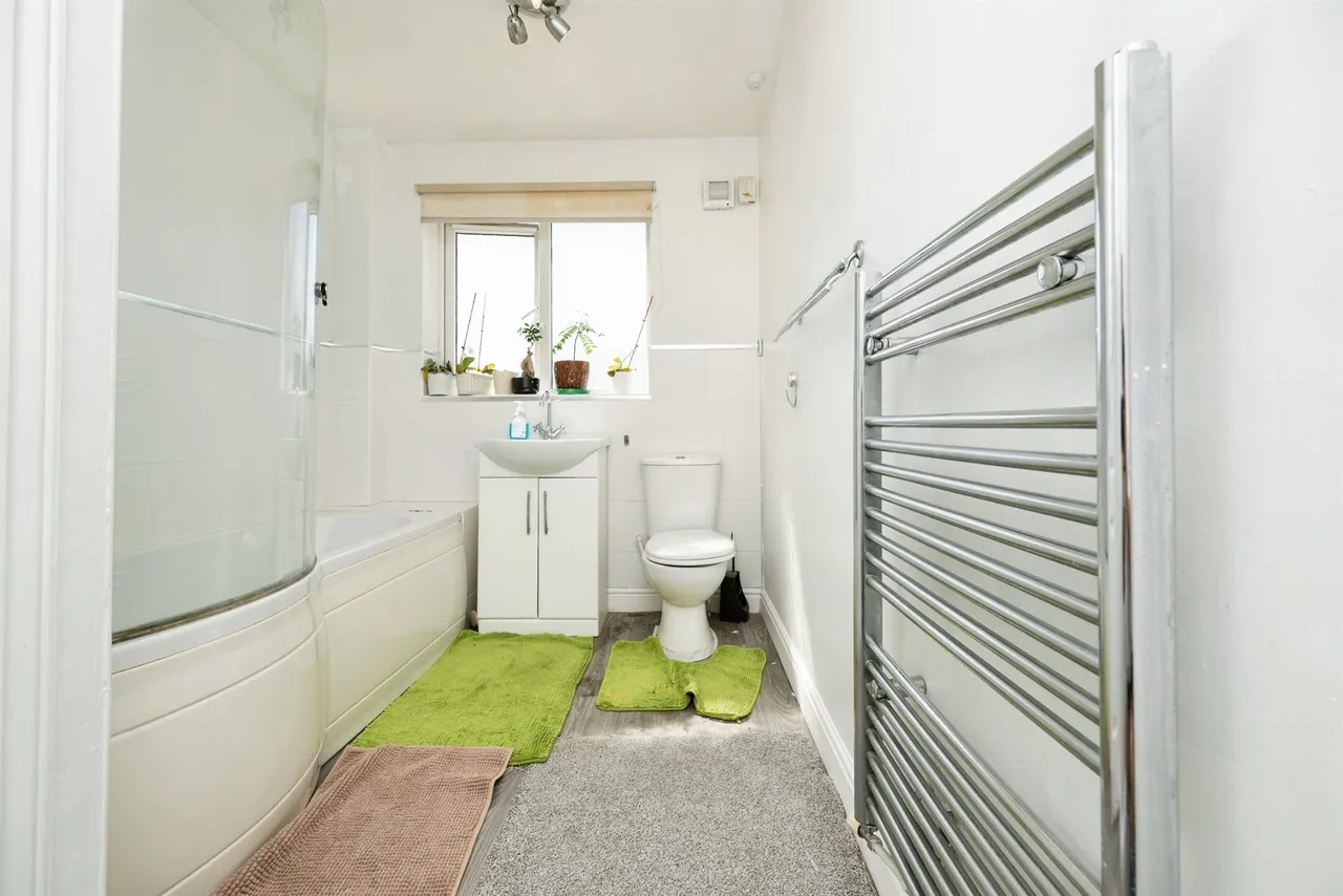 Richborough Drive, Dudley, photo 12