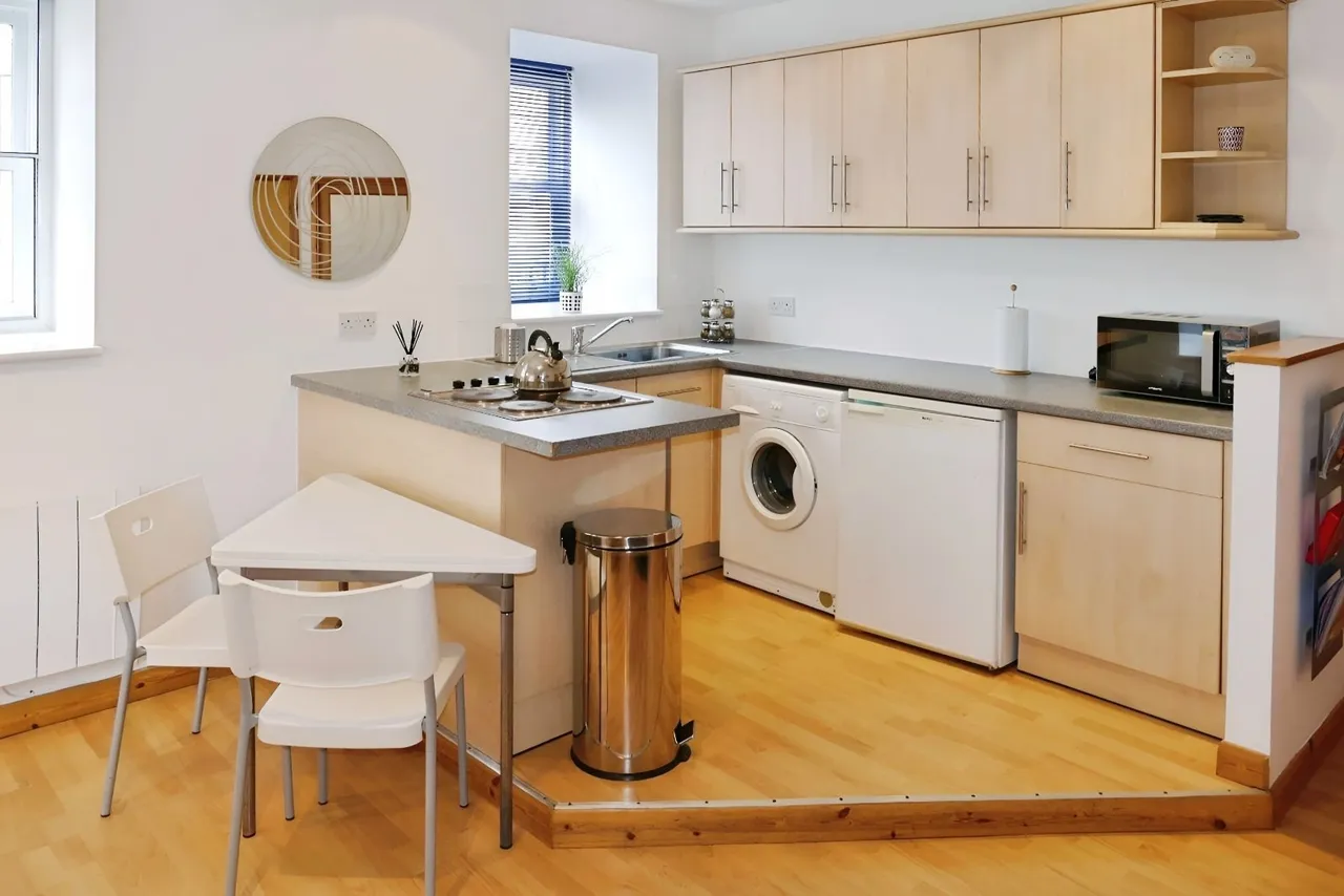Navigation Walk, Leeds, LS10, photo 2
