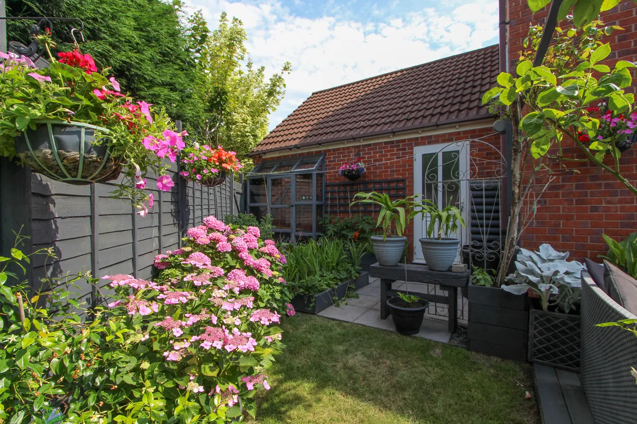 Woodman Grove, Sutton Coldfield, Sutton Coldfield, B75 5UP, photo 28