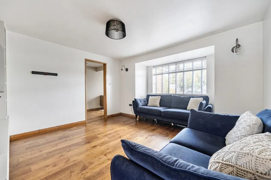 Northumbria Road, Maidenhead, SL6, photo 2