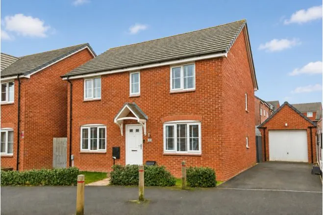 4 bed house for sale — Hare Edge Drive, Oakwood