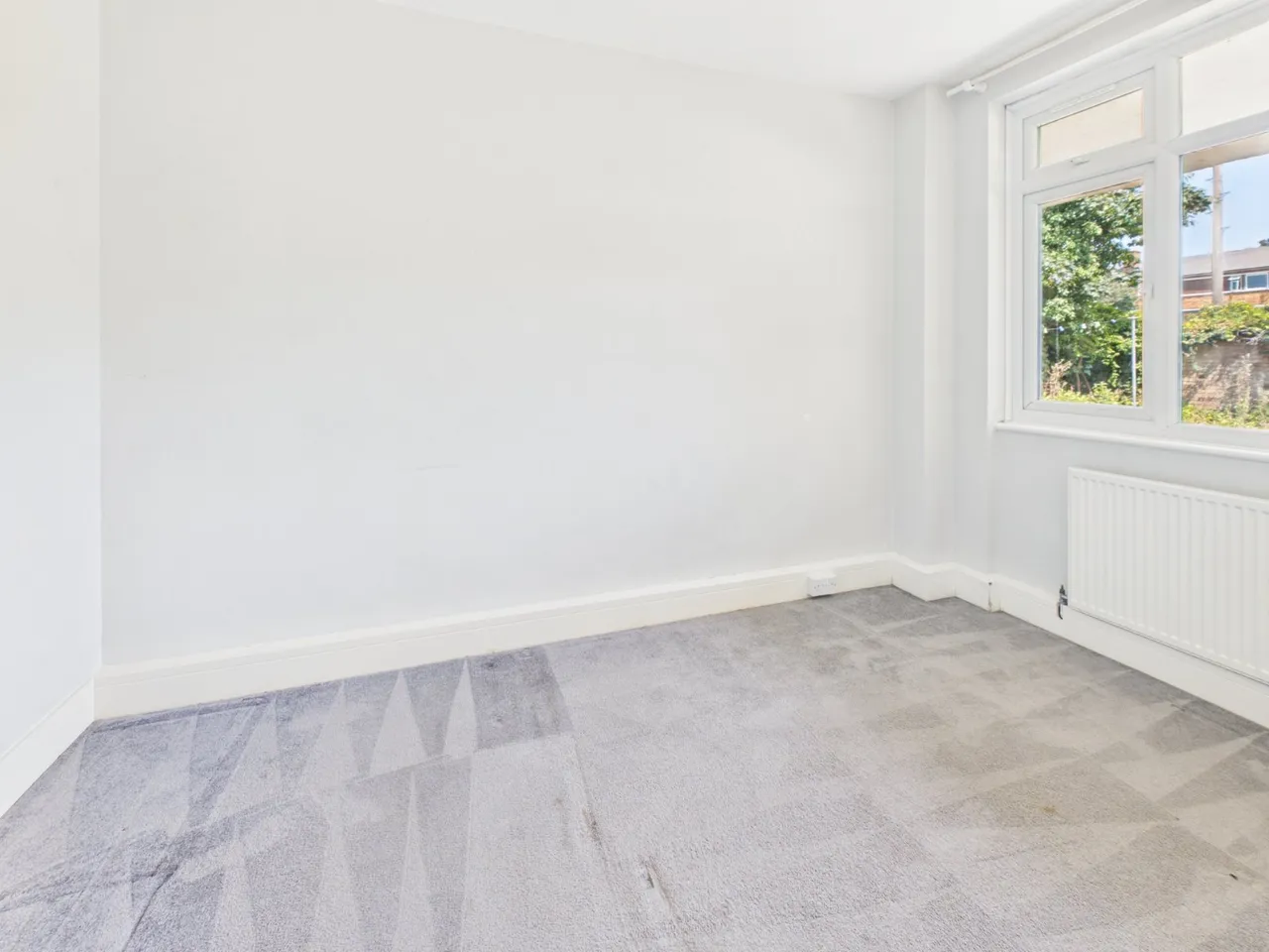 Clive Court, Slough, photo 8