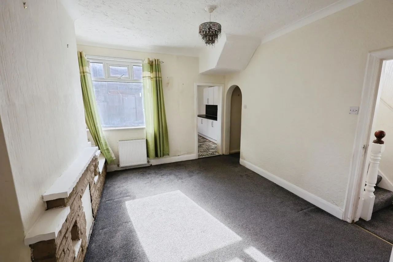 Park Avenue, Coundon Gate, DL14, photo 3
