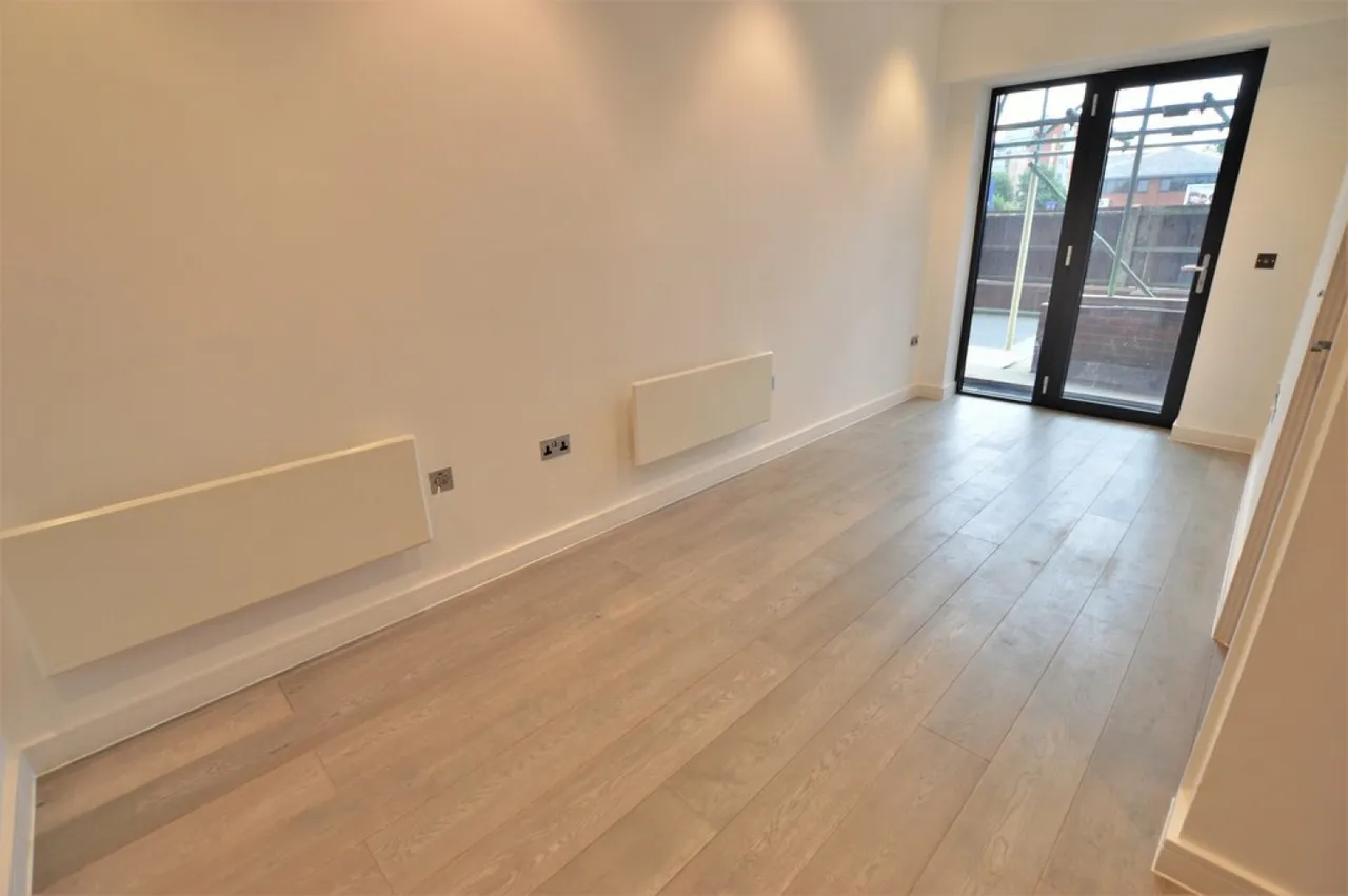 Brickfield Court, Slough, SL1, photo 5