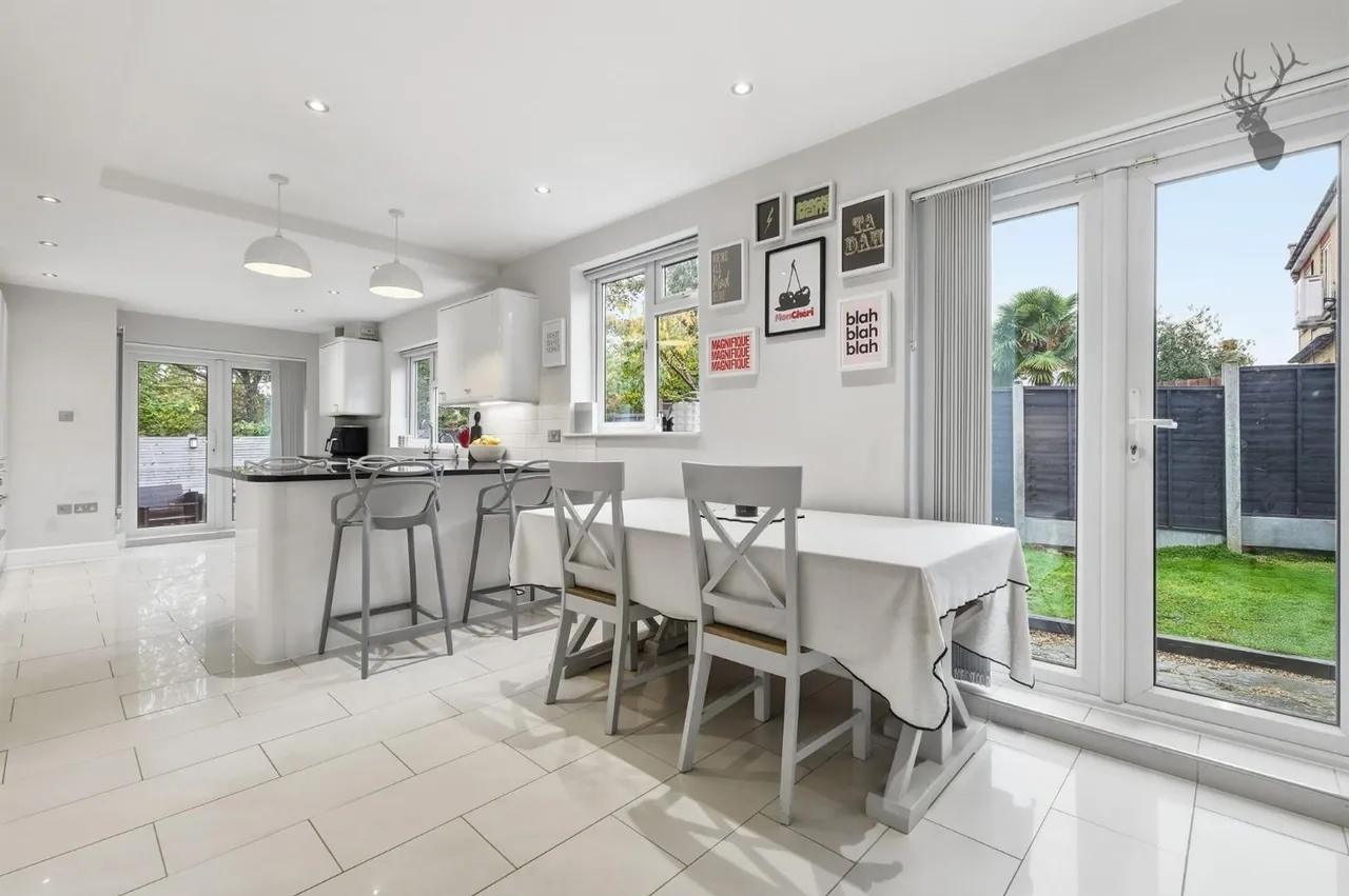 Loughton, IG10, photo 5