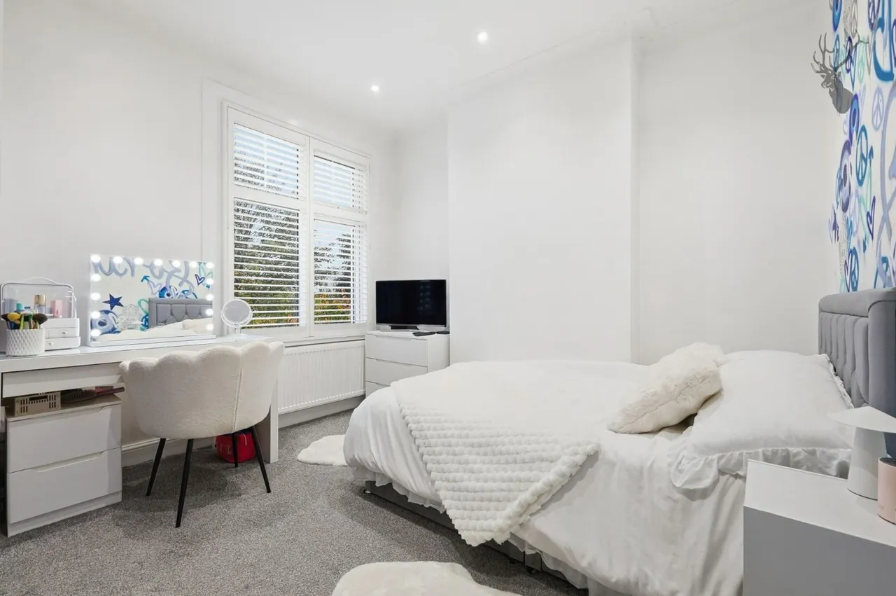 Loughton, IG10, photo 12
