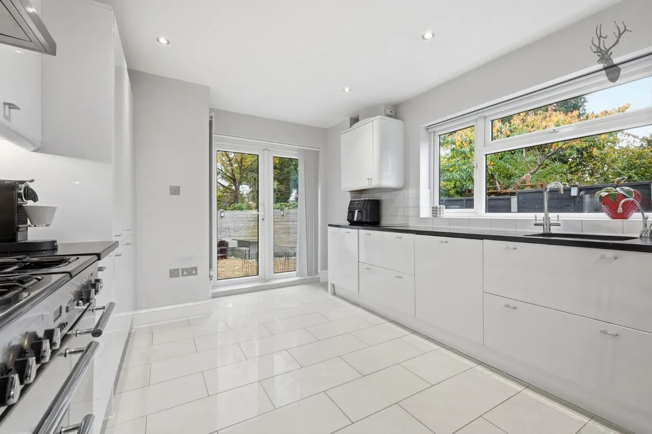 Loughton, IG10, photo 7