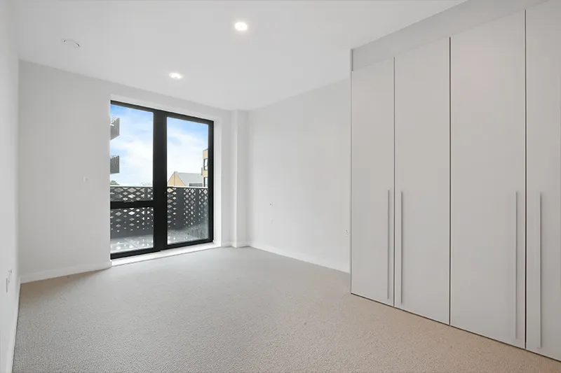 Midlle Road, London, W7, photo 5