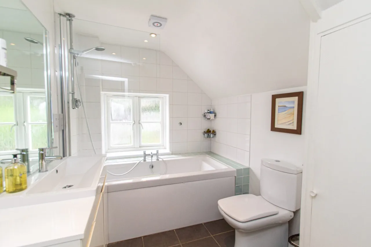 Connaught Road, Fleet, GU51 3RA, photo 14