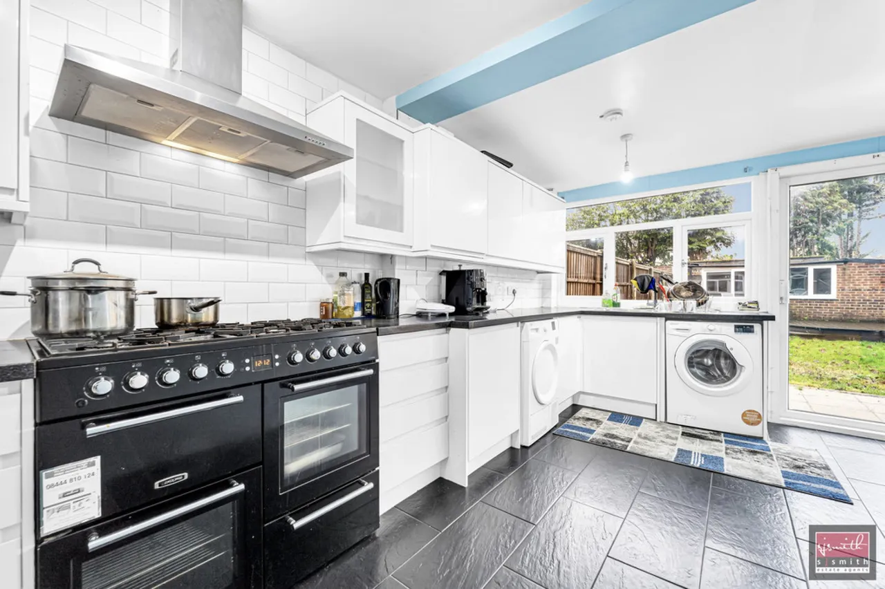 Littleton Road, Ashford, photo 5