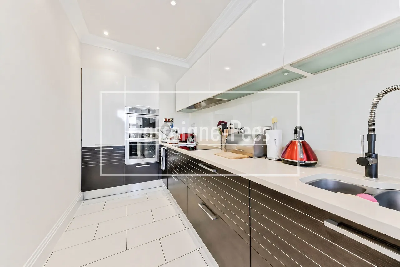 Clifton Road, North Kingston, KT2, photo 3