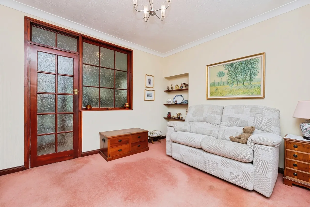 Mangotsfield Road, Mangotsfield, Bristol, BS16, photo 11