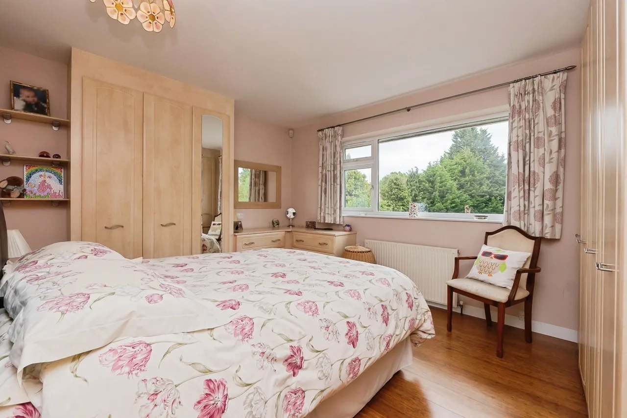 Mangotsfield Road, Mangotsfield, Bristol, BS16, photo 12