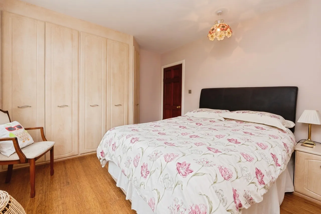 Mangotsfield Road, Mangotsfield, Bristol, BS16, photo 15