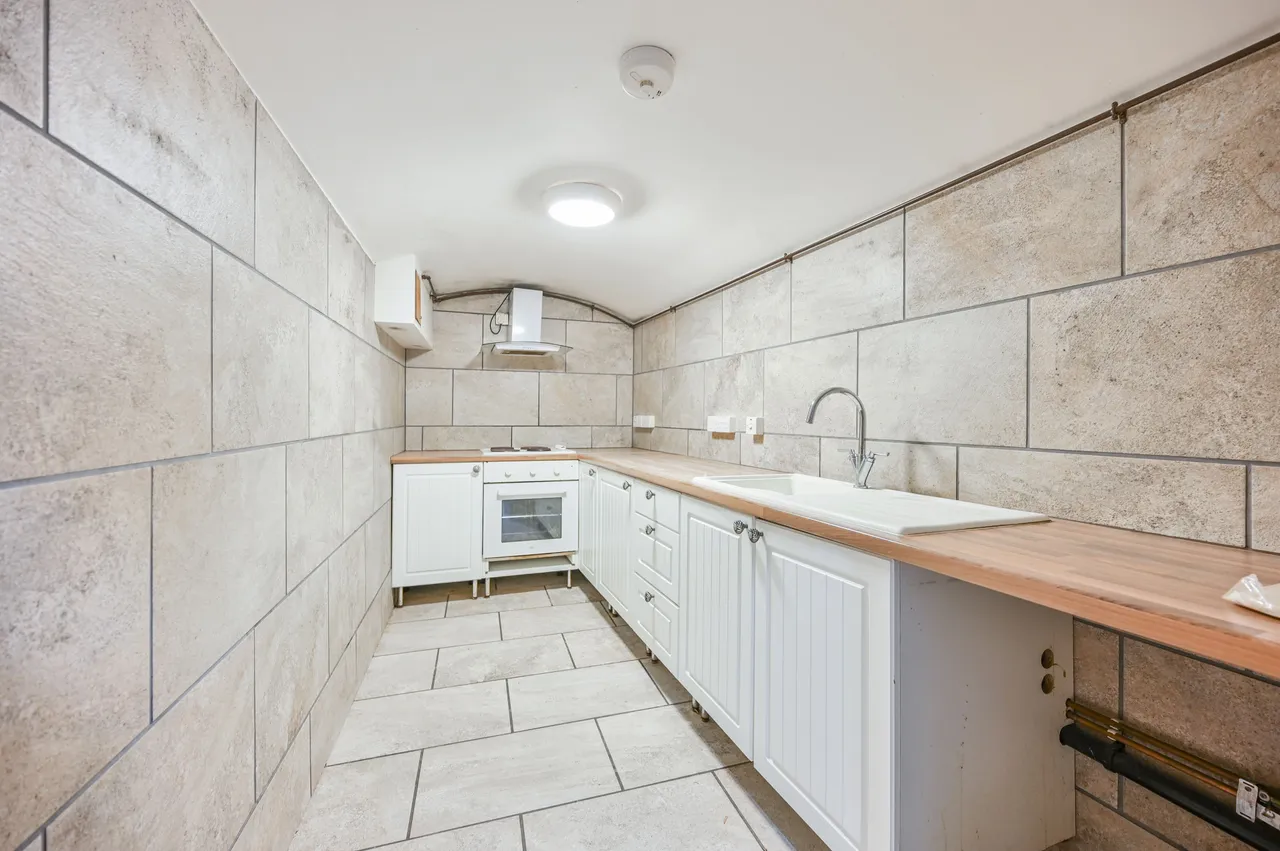 5 Crouch Hill, London, photo 6