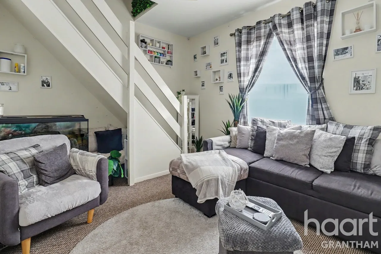 George Street, Grantham, NG31, photo 4