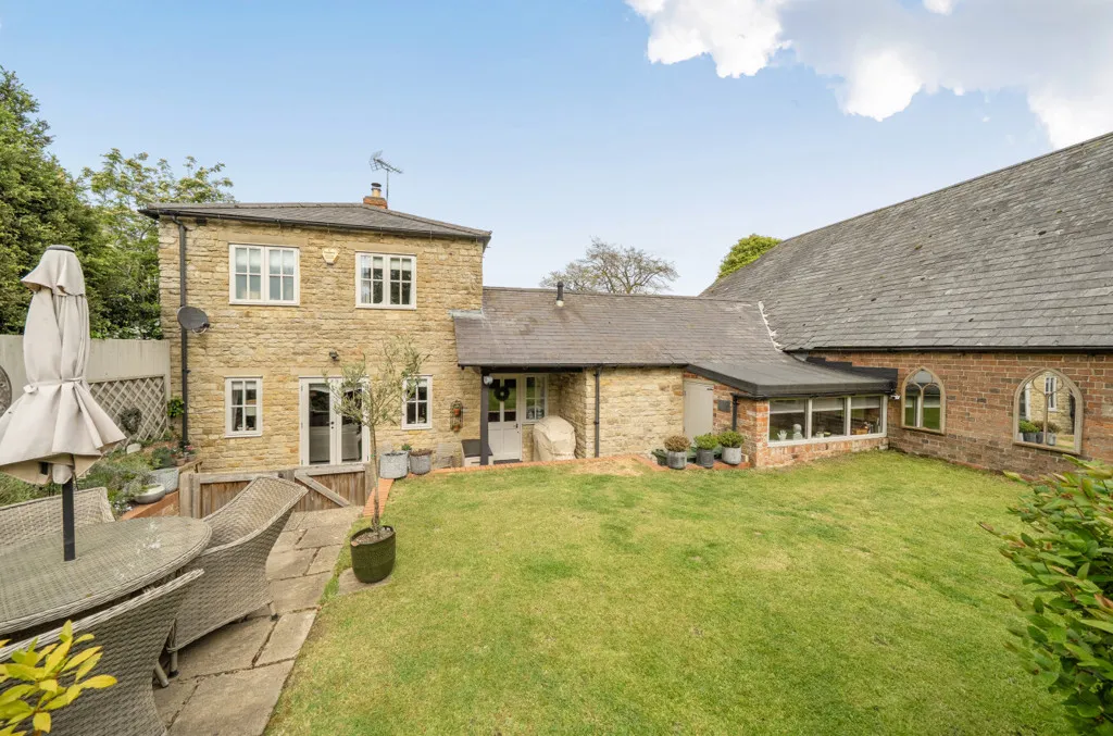 Heathencote, Towcester, Northamptonshire, NN12 7LD, photo 34