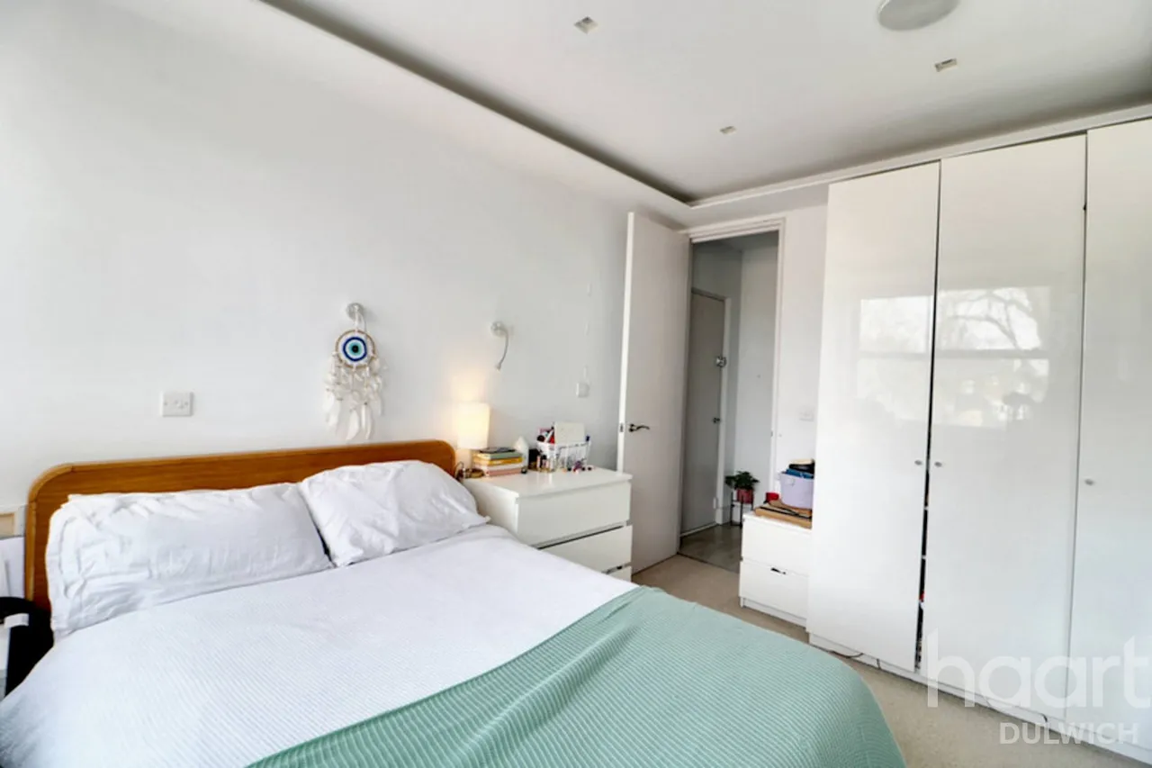 Lordship Lane, London, SE22, photo 8