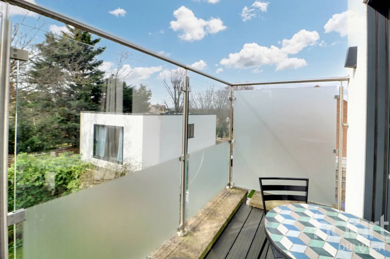 Lordship Lane, London, SE22, photo 13