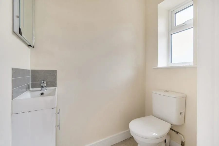 Dolphin Place, Aylesbury, HP21, photo 18