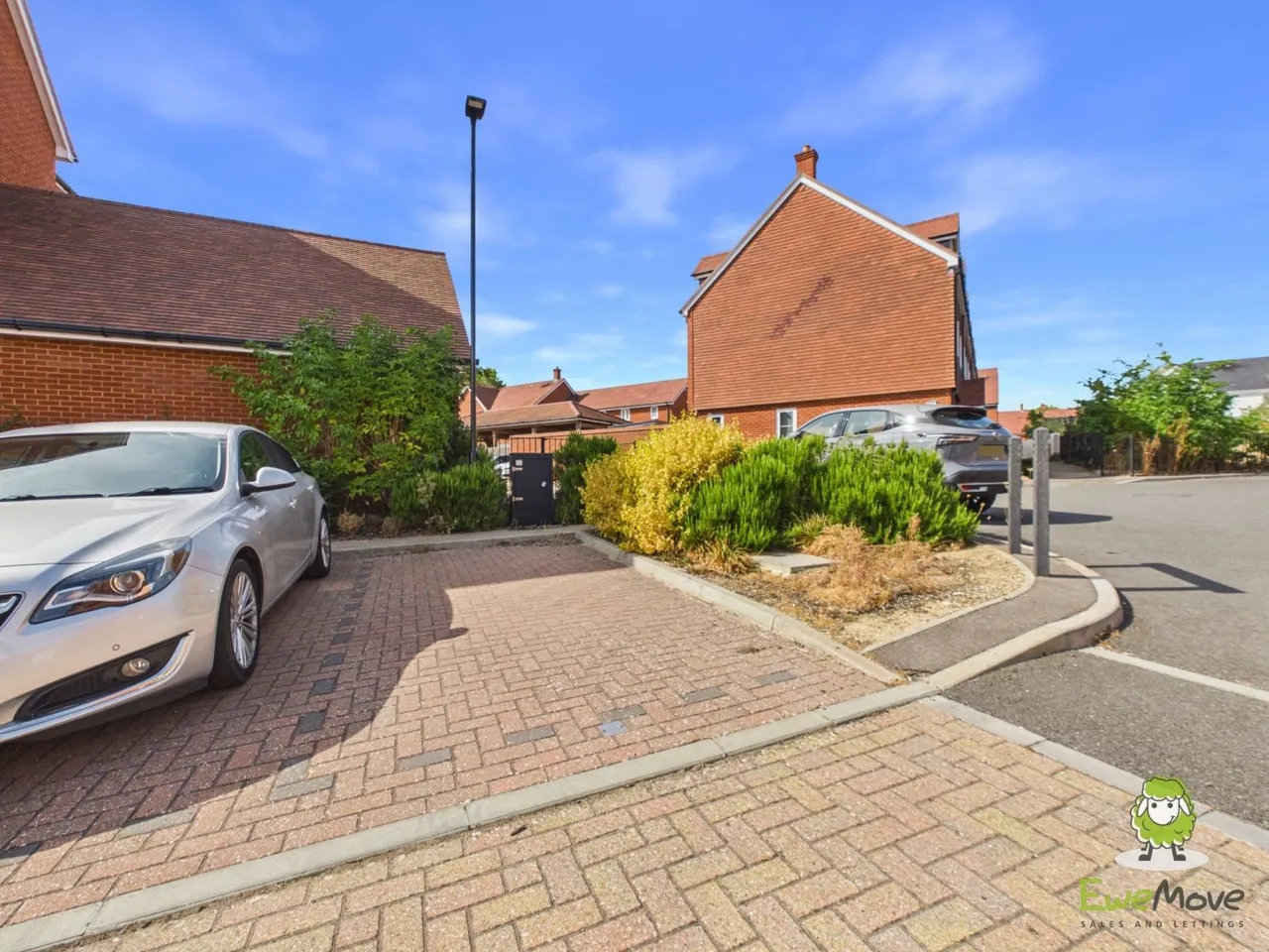 Appian Way, Chineham, RG24, photo 11