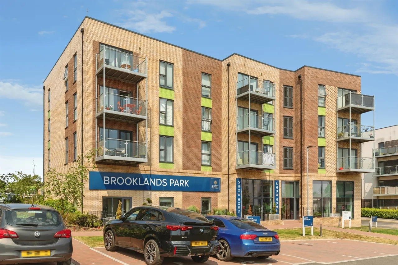 2 bed flat for sale — Flatts Close, Stoke Gifford, Bristol