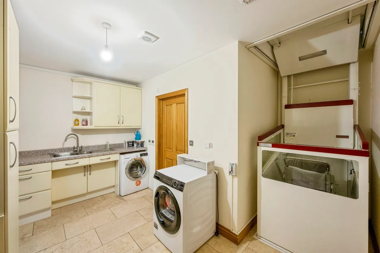 West Street, Thorne, DONCASTER, photo 10