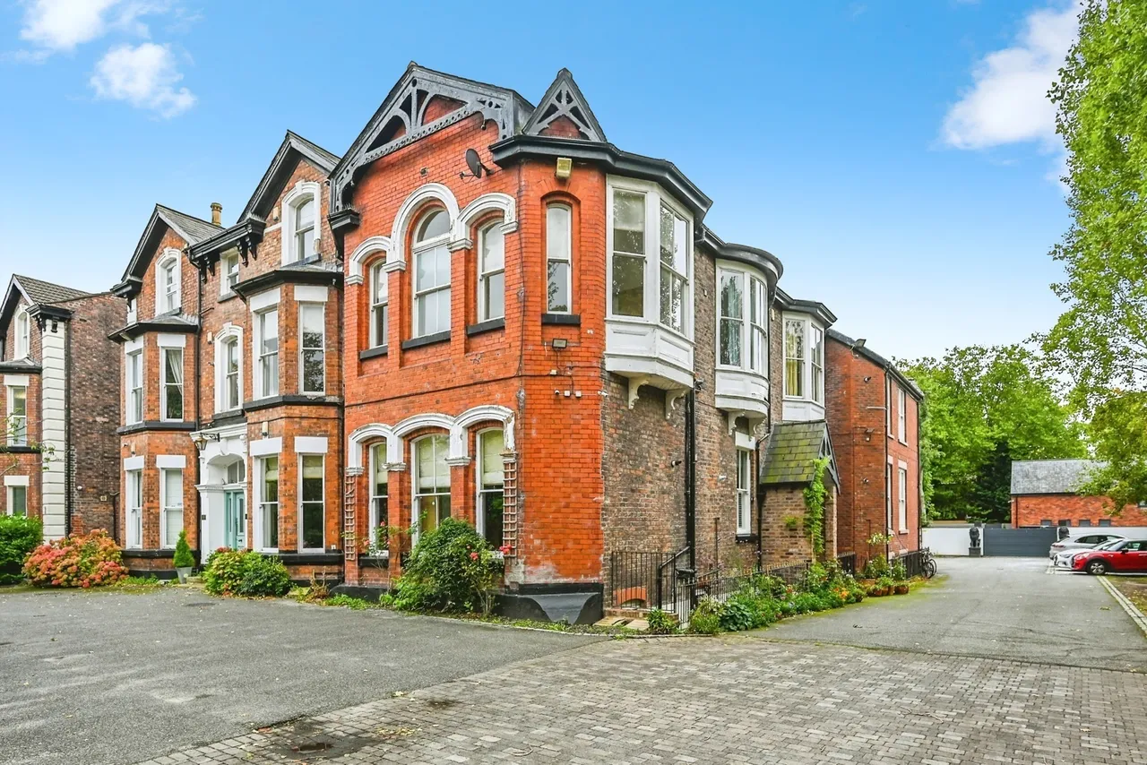 3 bed flat for sale, Parkfield Road, Aigburth, L17