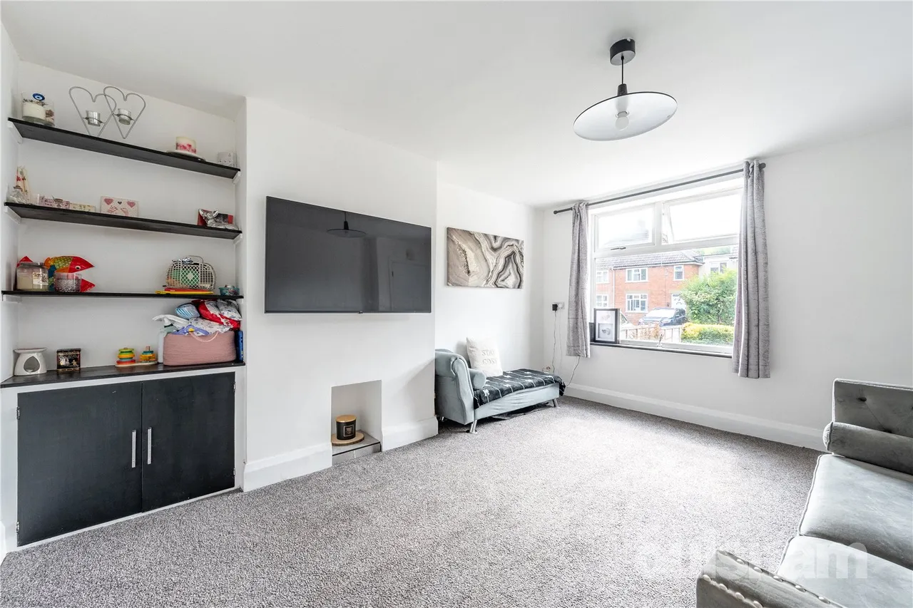 Batchley Road, Batchley, Redditch, Worcestershire, B97 6HY, photo 2