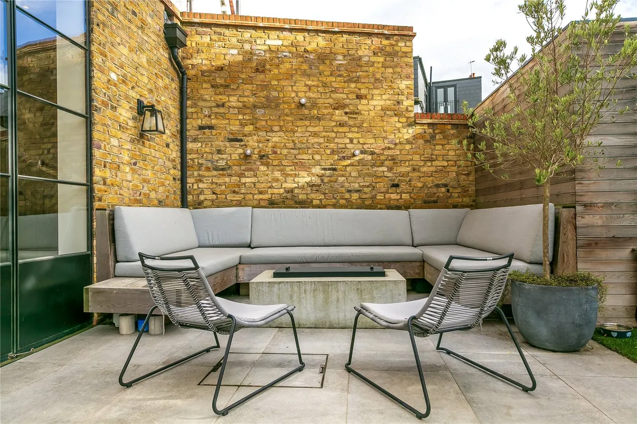 Vernon Road, East Sheen, SW14, photo 13
