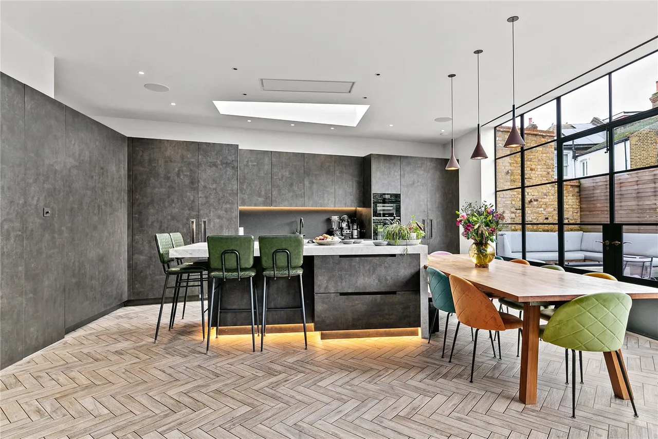 Vernon Road, East Sheen, SW14, photo 3