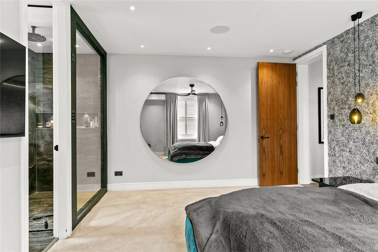 Vernon Road, East Sheen, SW14, photo 17