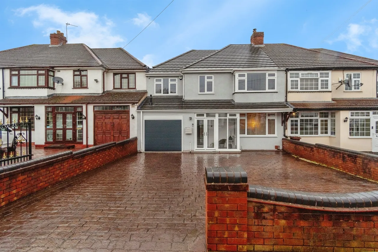 4 bed house for sale, Hornby Road, Goldthorn Park, WV4
