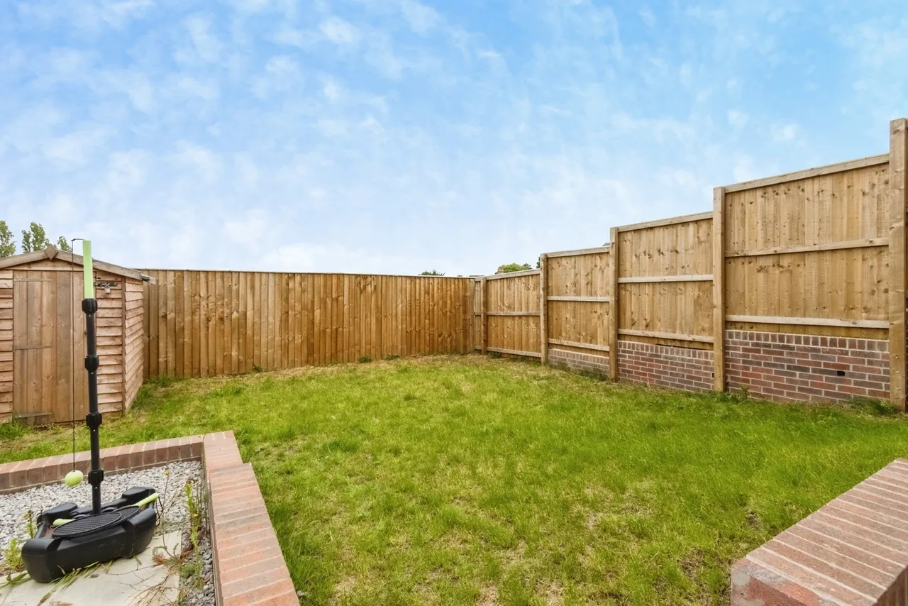 Ingleton Drive, LEEDS, West Yorkshire, LS15, photo 13