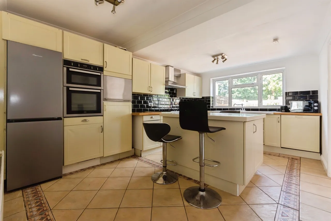 Cranmore Boulevard, Shirley, B90, photo 8