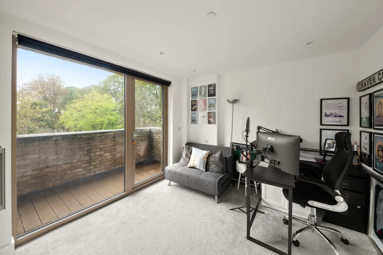 Uxbridge Road, Hanwell, W7, photo 5