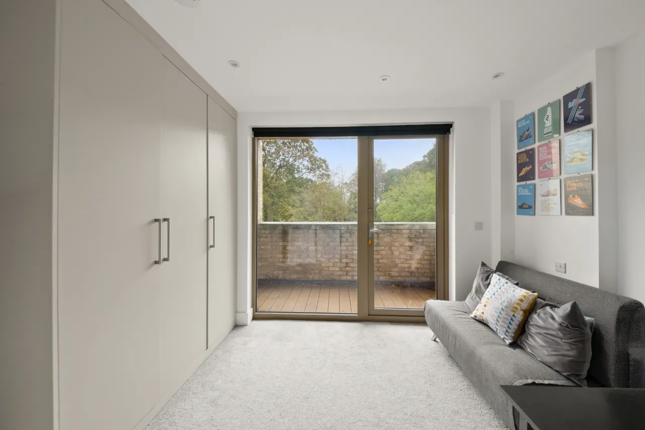 Uxbridge Road, Hanwell, W7, photo 6
