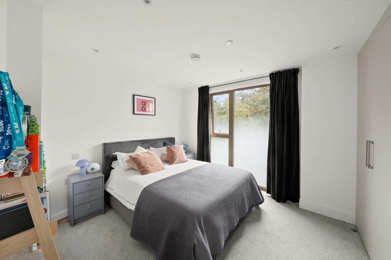 Uxbridge Road, Hanwell, W7, photo 7