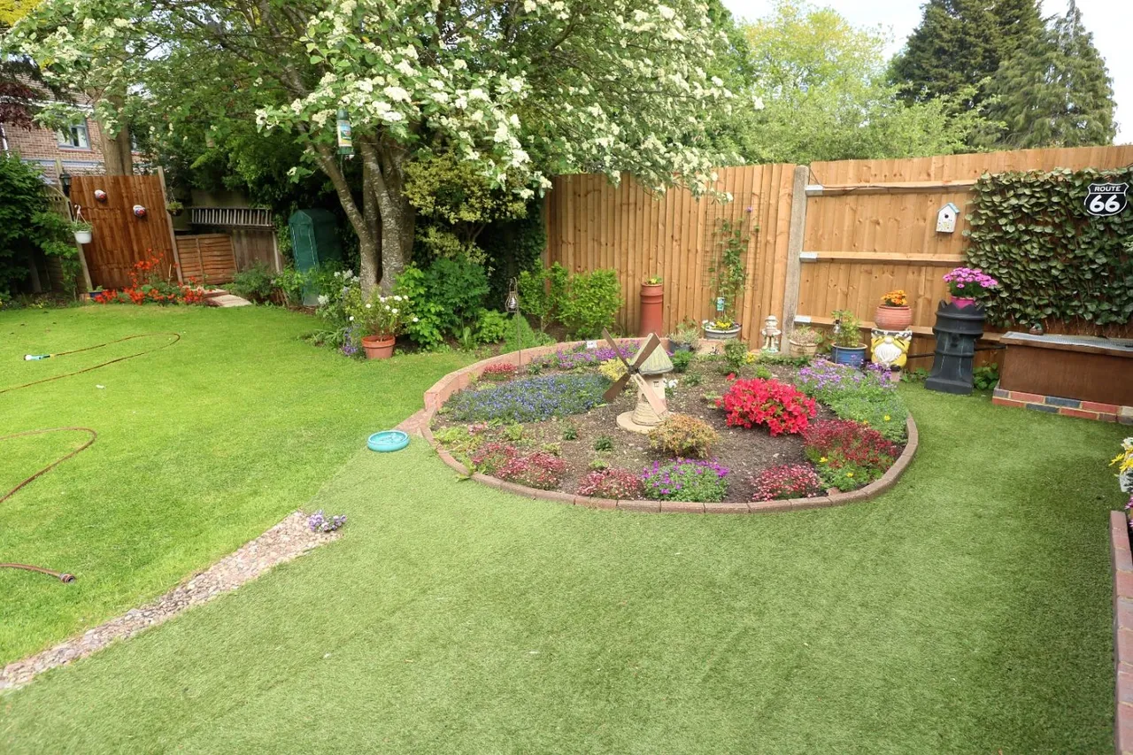 Dukes Road, PE19, photo 15