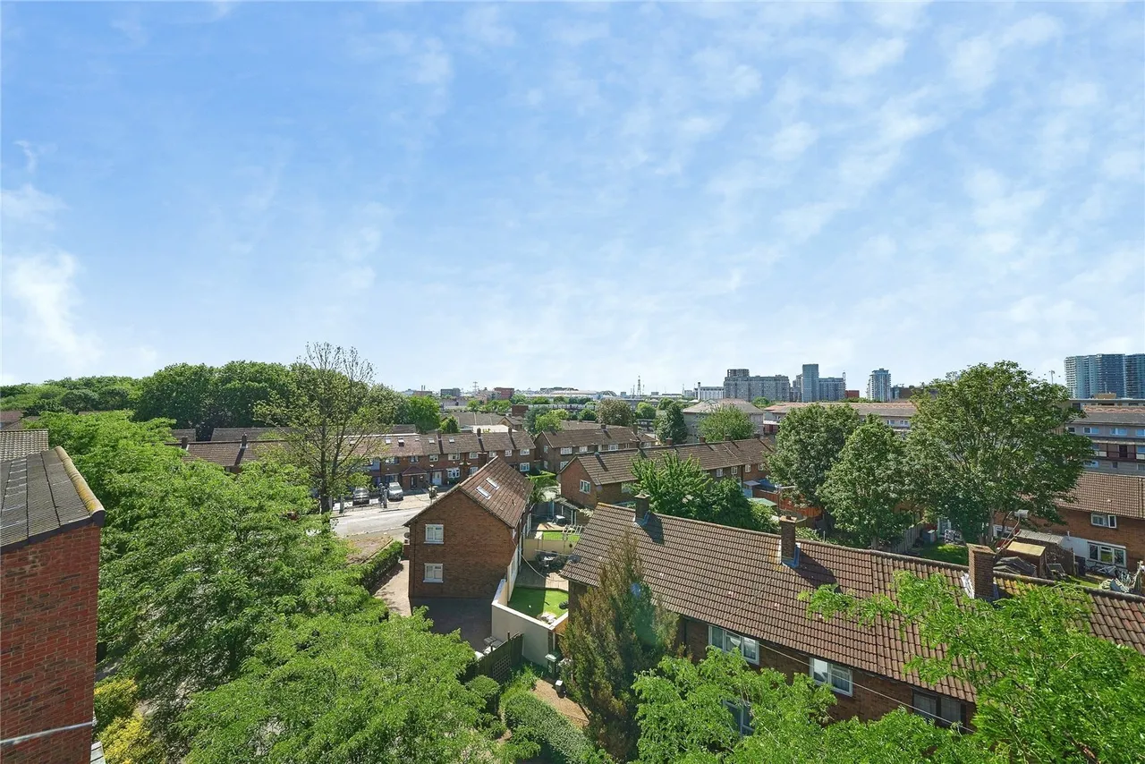 Exeter Road, LONDON, London, E16, photo 4