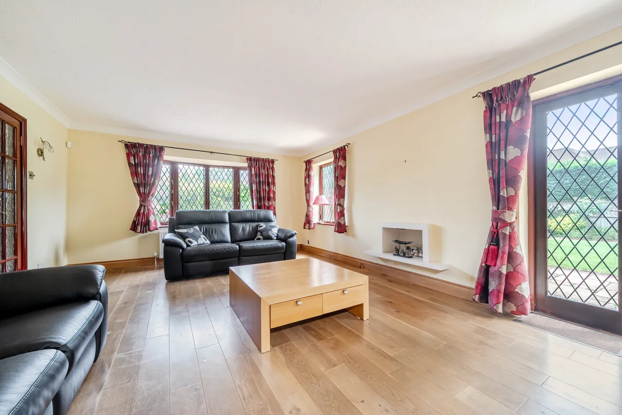 Llanbury Close, Gerrards Cross, SL9, photo 6