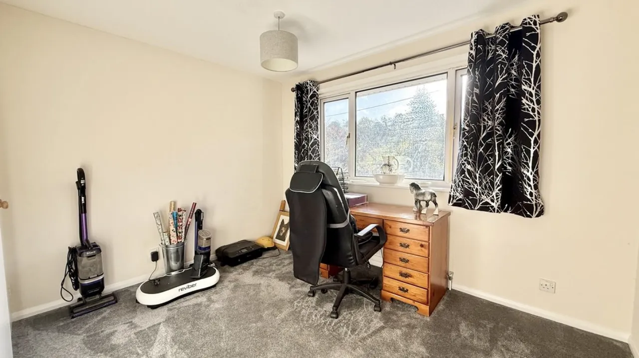Clay Close, Dilton Marsh, photo 7