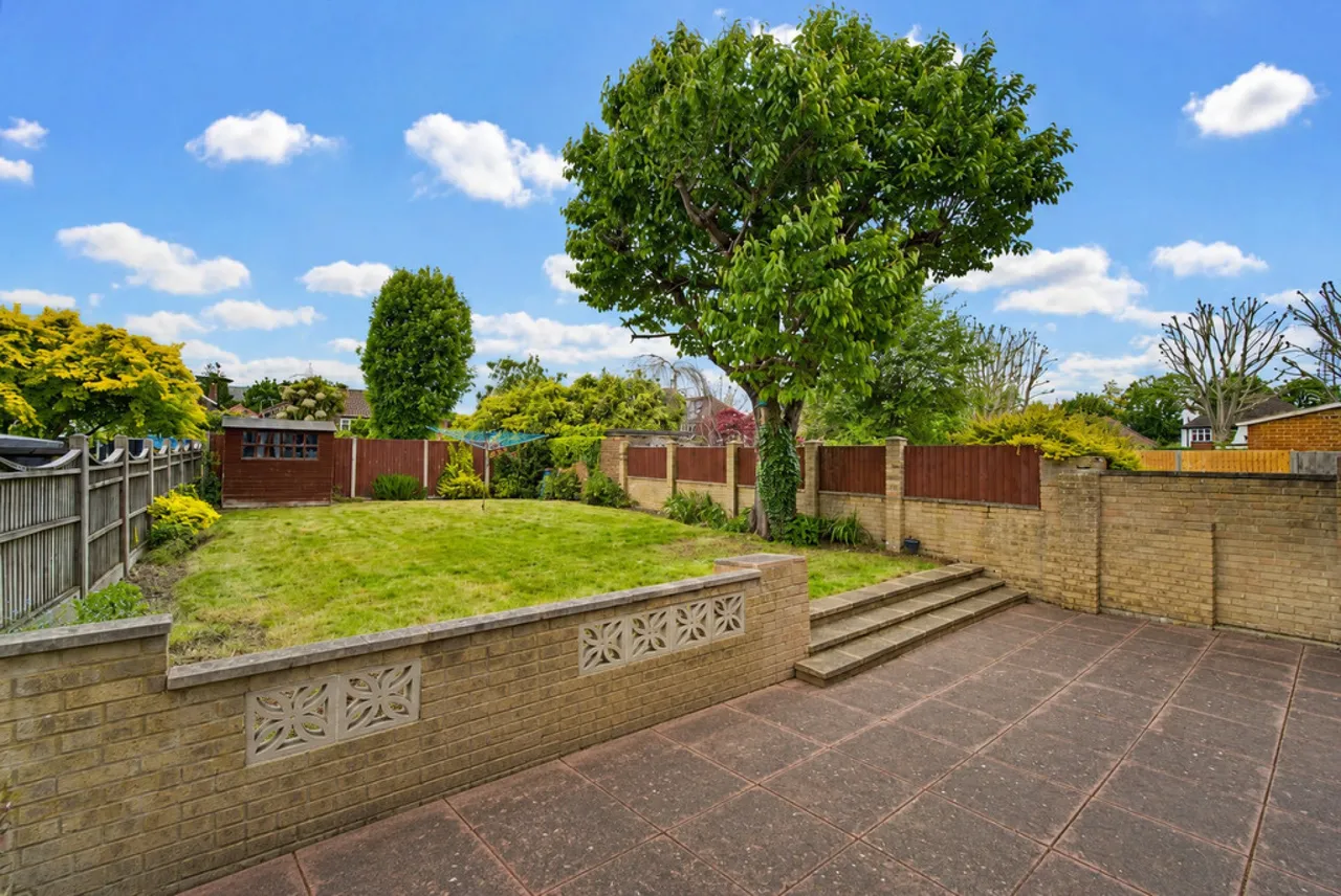 Rosefield Road, Staines-upon-Thames, TW18, photo 4