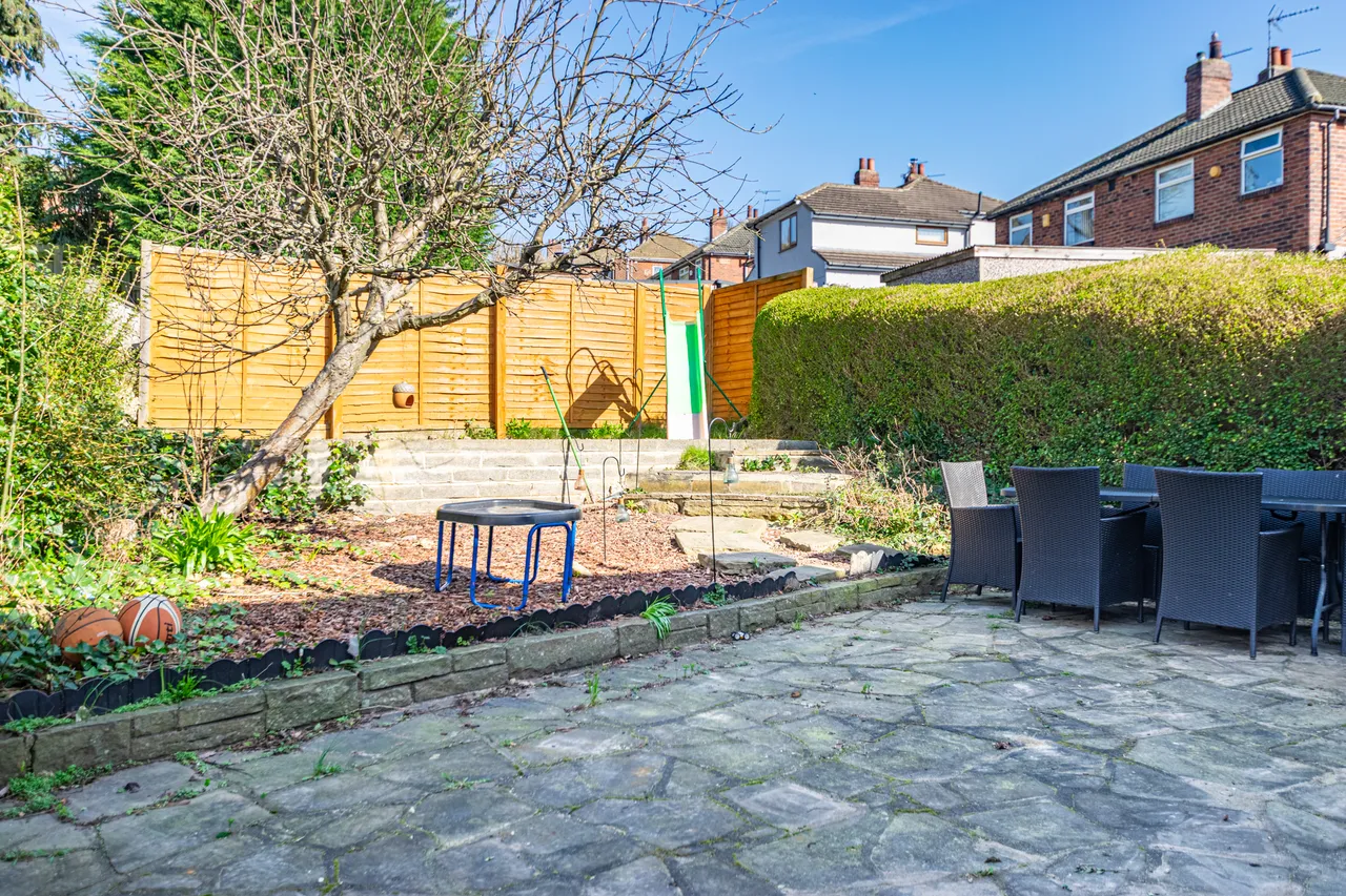 Woodhall Drive, Kirkstall, LS5, photo 24