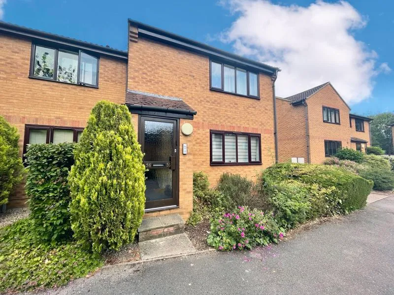 1 bed flat for sale — Knaves Hollow, Wooburn Green HP10 0PB