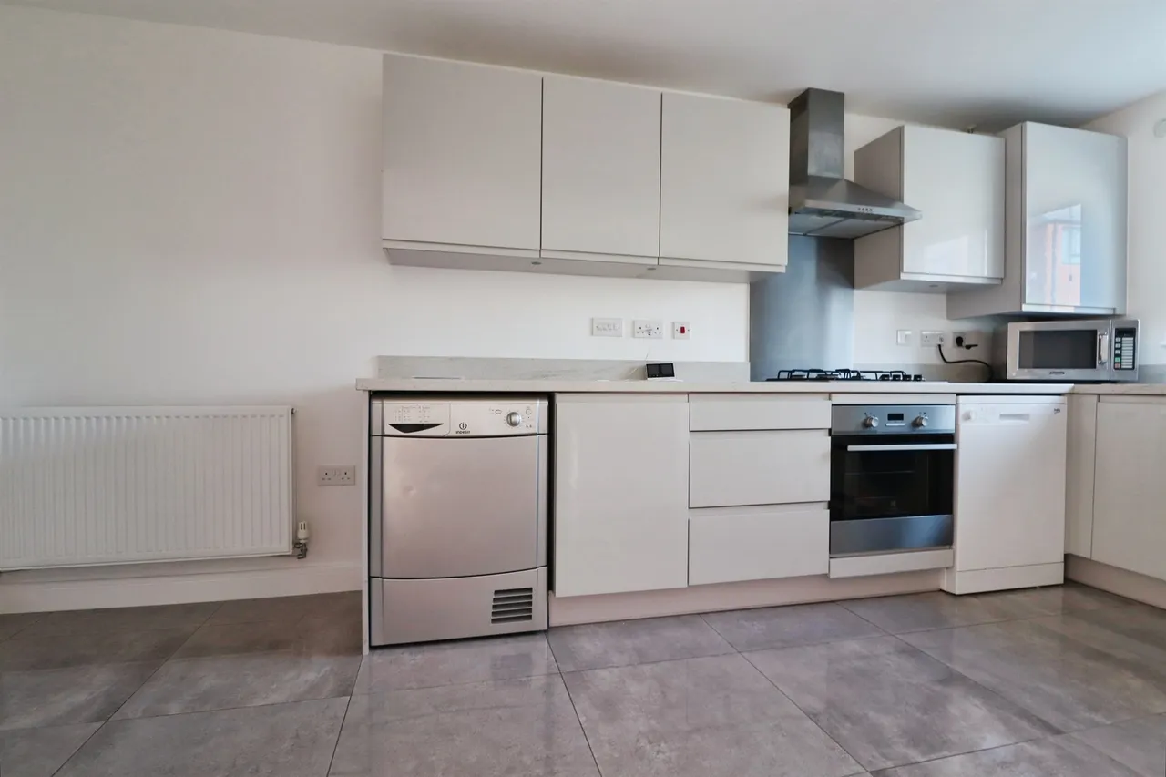 Ffordd Pentre, Barry, photo 4