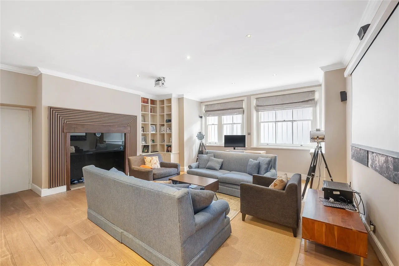 Roland Gardens, South Kensington, SW7, photo 6
